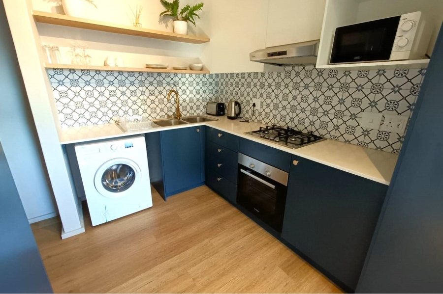 To Let 2 Bedroom Property for Rent in Waves Edge Western Cape